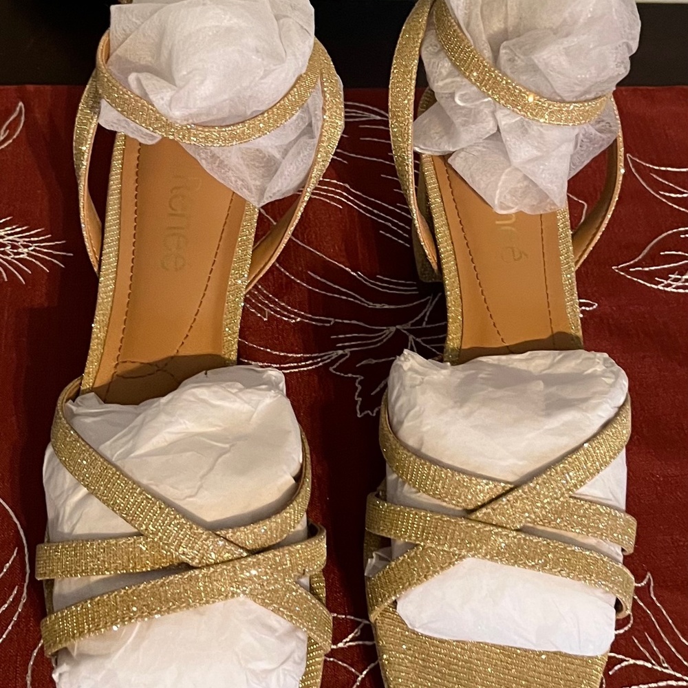 J. Reneé Klarson Gold Dance Glitter Sandals